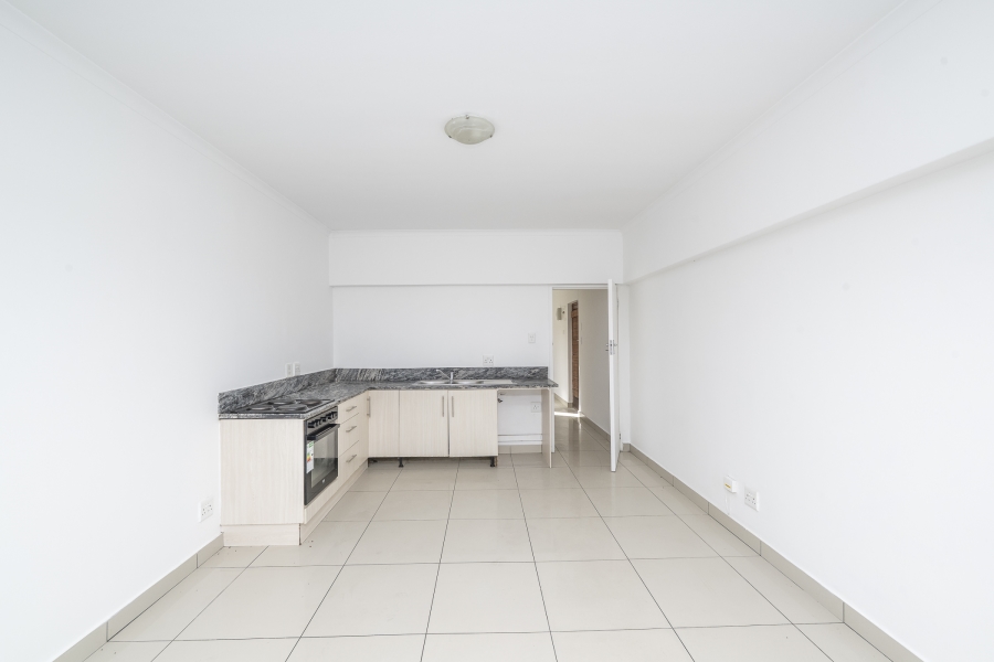 1 Bedroom Property for Sale in Heathfield Western Cape